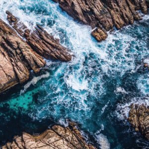 aerial-view-beach-rock-scenery-nature-uhdpaper.com-4K-4.3392